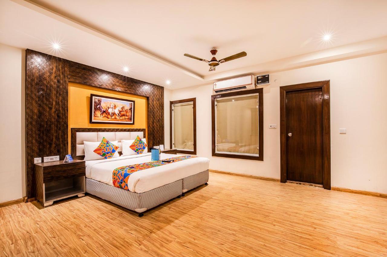 Fabhotel Shoba Estate Delhi Airport نيودلهي المظهر الخارجي الصورة